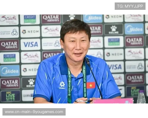 国足主帅指导训练重点讲解，国足主教练是什么级别