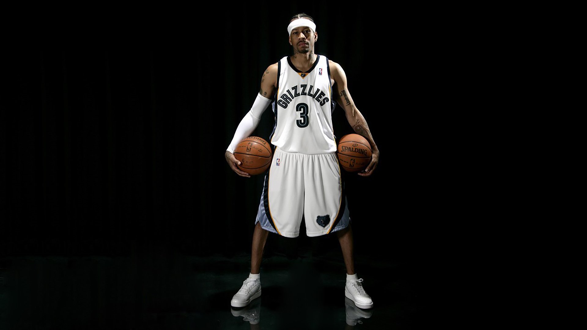 “2025世界运动会：高新体育中心健力赛，选手挑战重量极限”